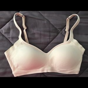 True & Co Smoothing Seamless Wirefree Bra in Blush